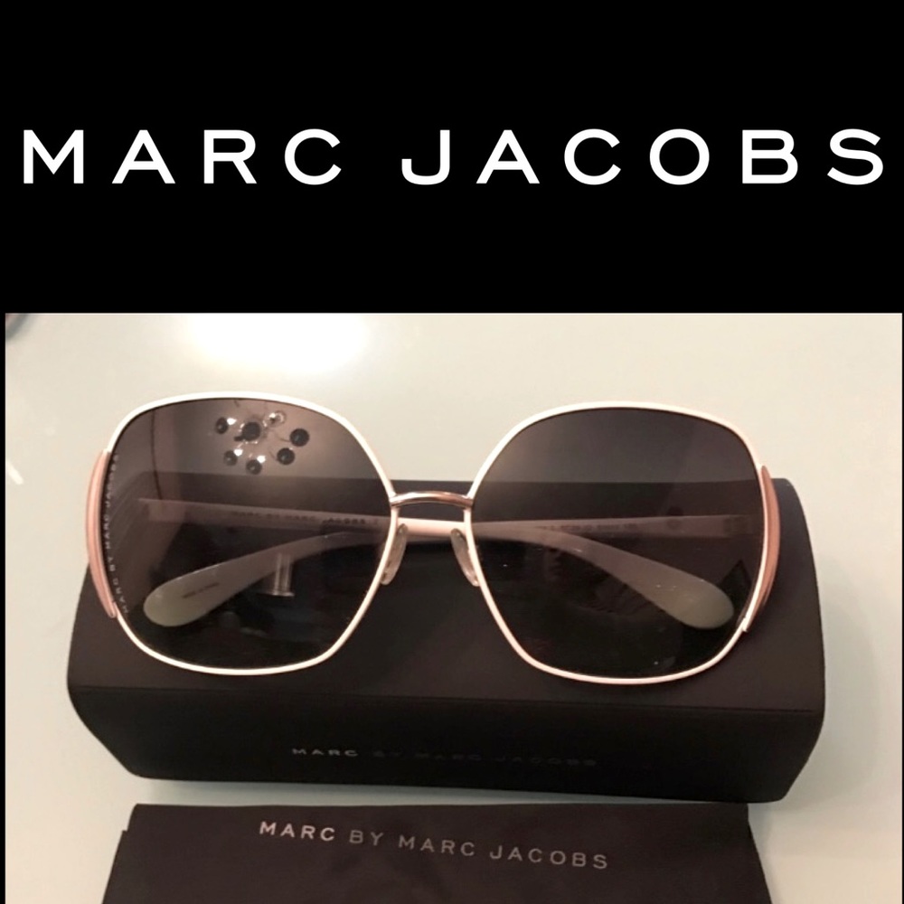 Marc Jacobs sunglasses